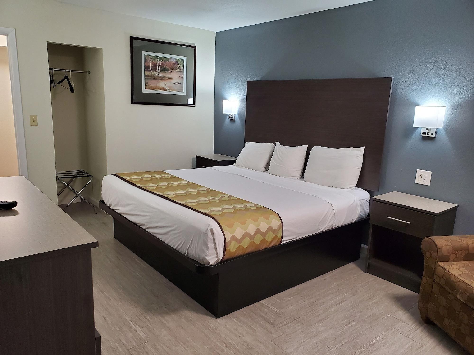 Days Inn By Wyndham לאוטון מראה חיצוני תמונה